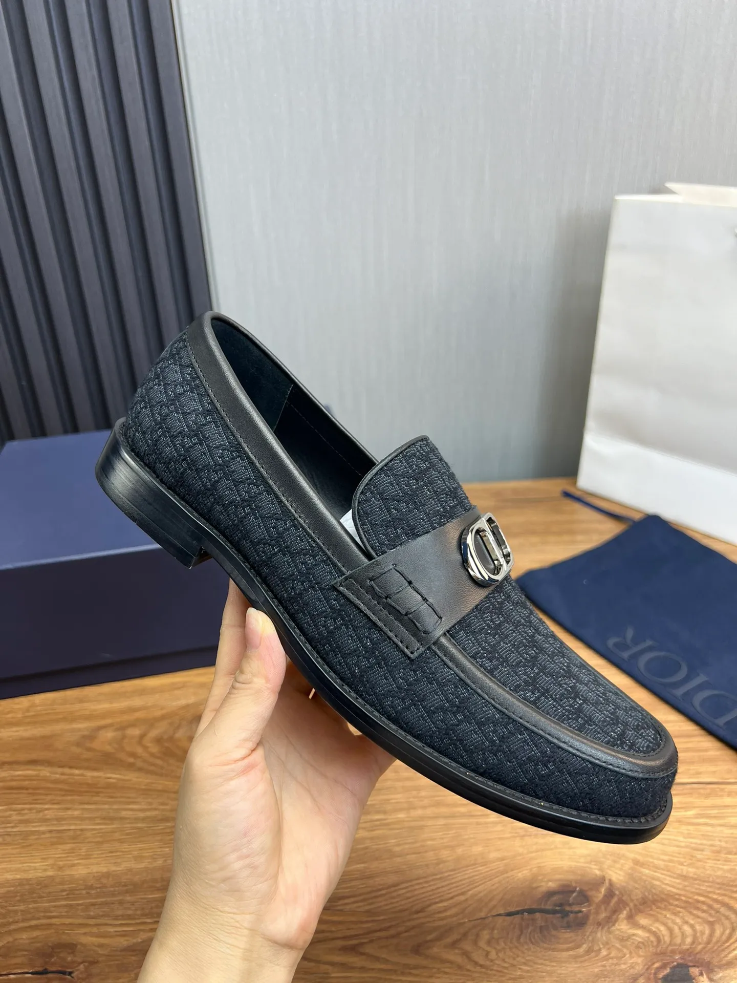 Men's men's shoes 💰580💰 Dior men's business casual leather shoes 👞all made of imported original brand leather, just to create a more comfortable wearing experience, upper: original cowhide ➕ imported sheepskin lining, original non-slip and wear-resistant rubber outsole ✔️36-45 (38.45 non-refundable)
